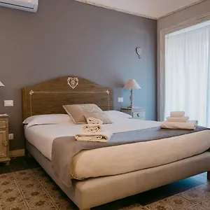 https://la-casa-di-alma-luxury-rooms.sicilyhotelsitaly.net